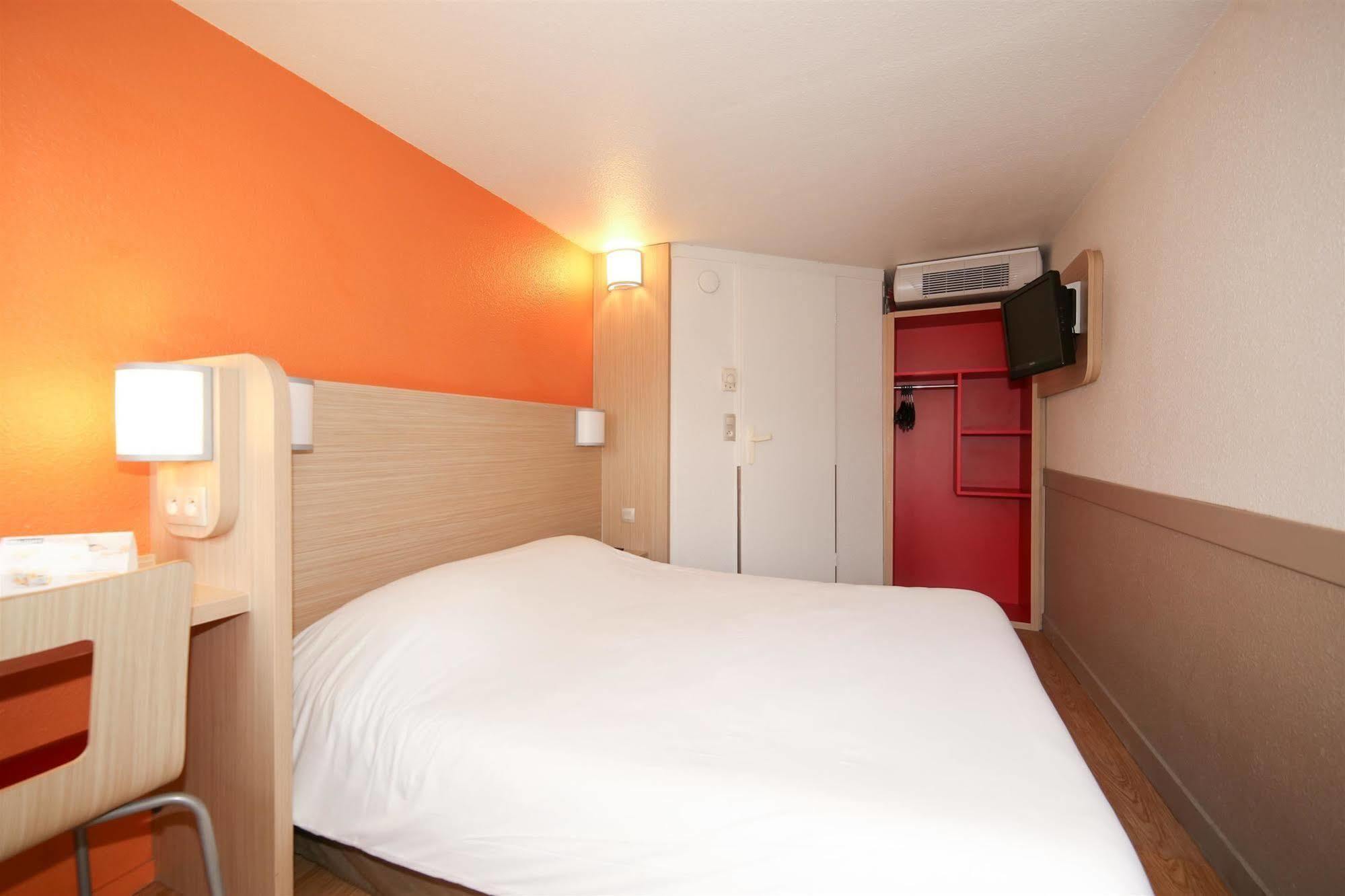 พรีเมียร์ คลาส ตูลุส อูสต์ บลาญัค แอโรปอร์ Hotel บลานญัก ภายนอก รูปภาพ